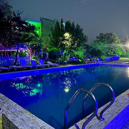 Napoli Nataxtari Hotel,Pool,Bar,Kamping Natakhtari Zewnętrze zdjęcie