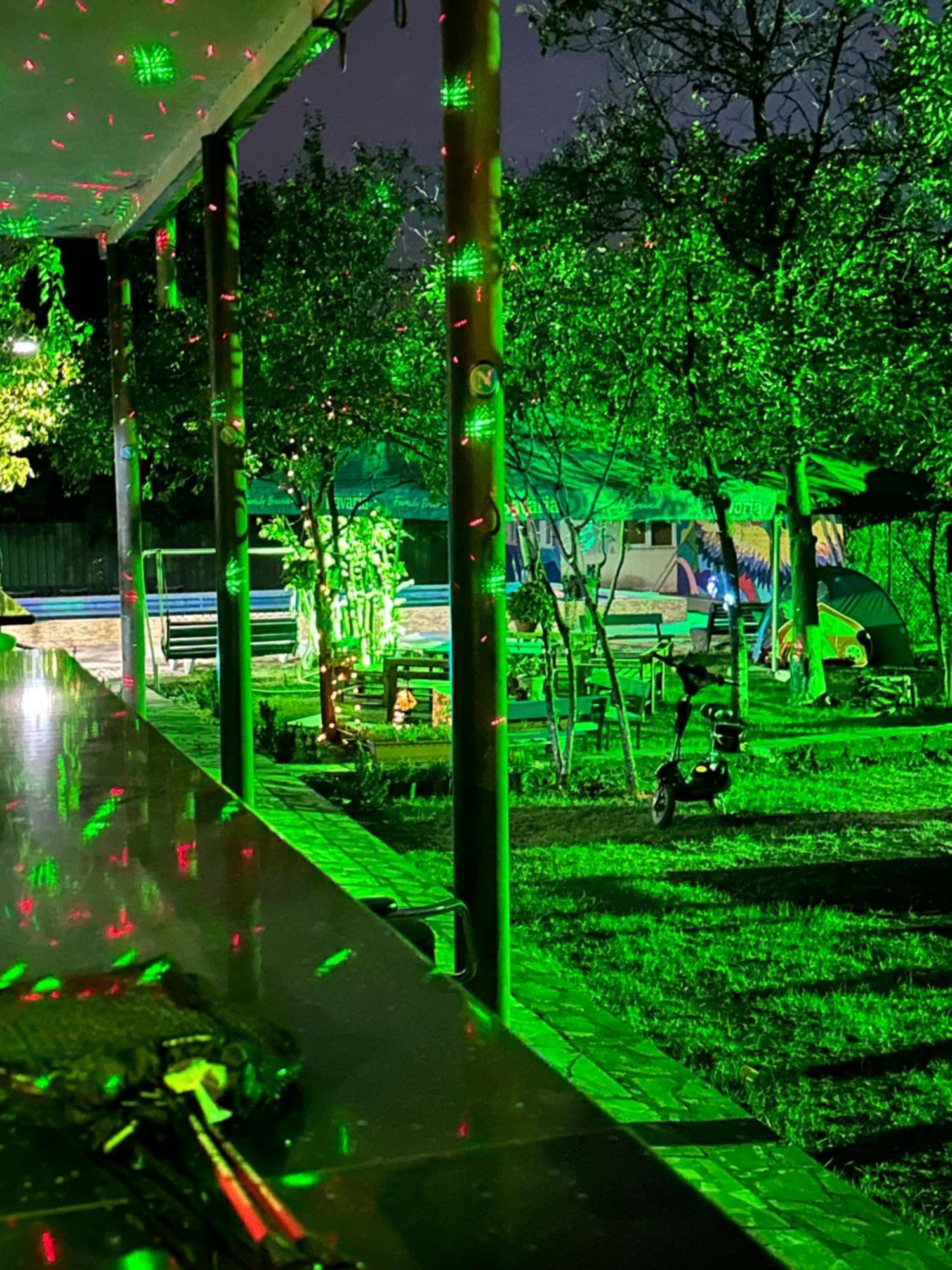Napoli Nataxtari Hotel,Pool,Bar,Kamping Natakhtari Zewnętrze zdjęcie
